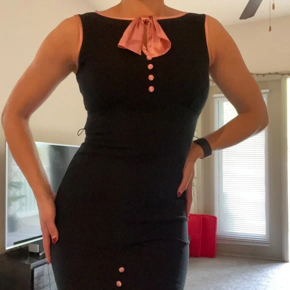Stop Staring! Retro 30's 40’s 50’s Bombshell Dress Black With Pink Trim bow M - Picture 3 of 9